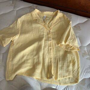 Stars Above Light Yellow Crinkle Shirt